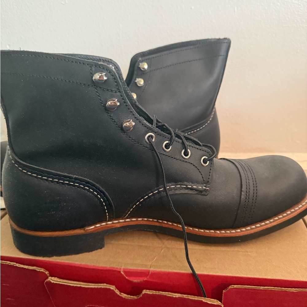 Red Wing Iron Ranger Black Leather Lace-Up Work Boots- NEW